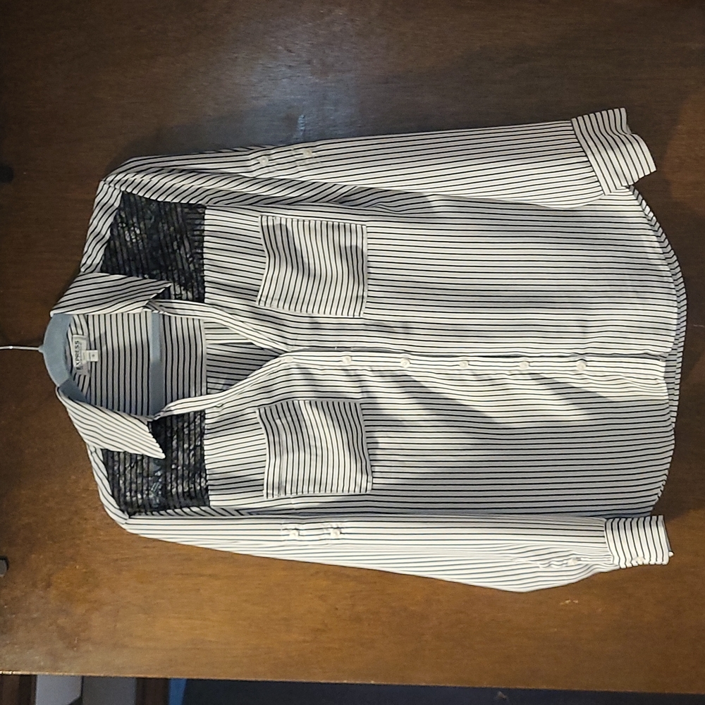 White and black blouse, Size M slim fit, Express